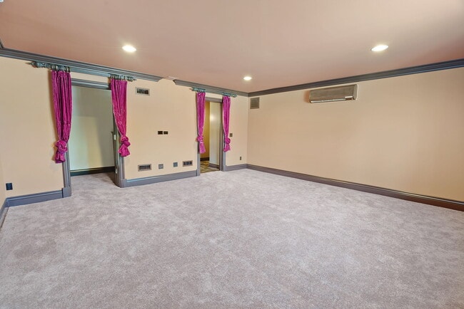 Building Photo - 2784 Deep Canyon Dr
