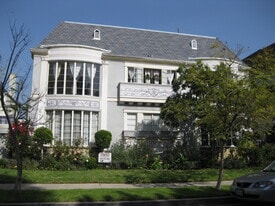 Building Photo - 442 S Detroit St