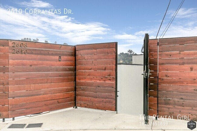 Building Photo - 2610 Corralitas Dr