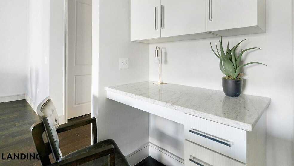 Building Photo - 1414 Wood Hollow Dr