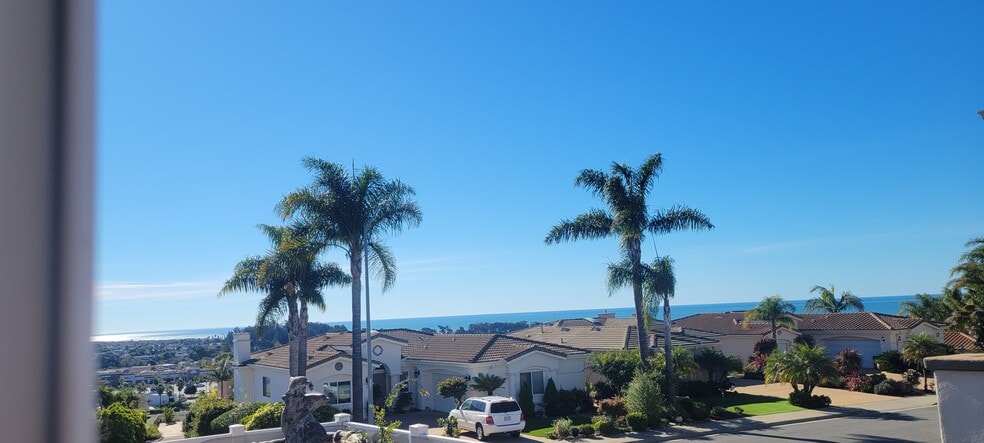 Building Photo - 87 Capanna St