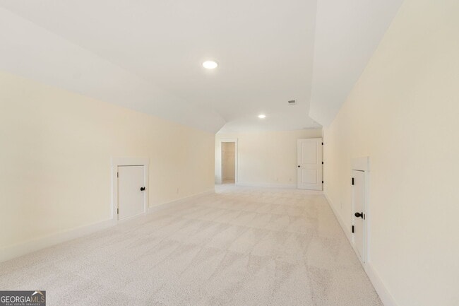 Building Photo - 2002 Millstream Ct