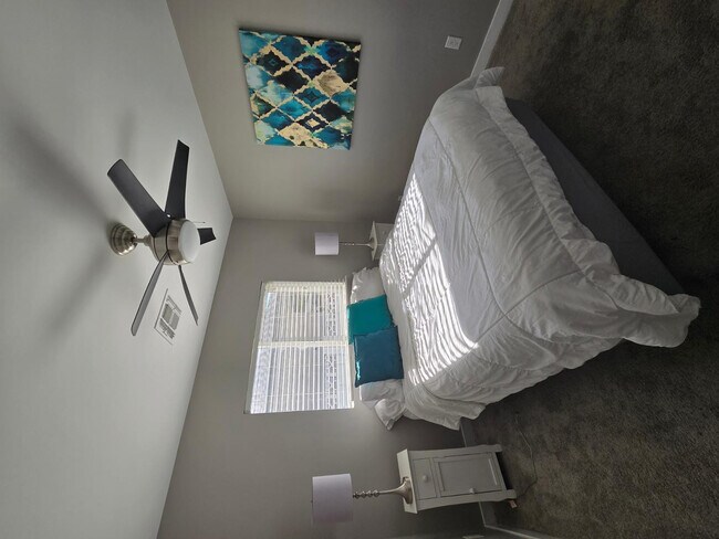 Building Photo - 7635 E Verde Ln