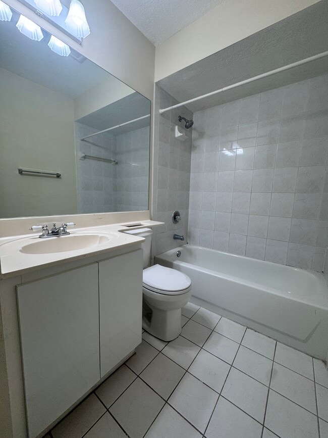 Second Bedroom Bathroom - 12625 SW 91st St