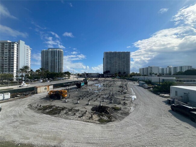 Building Photo - 1800 79th Street Causeway