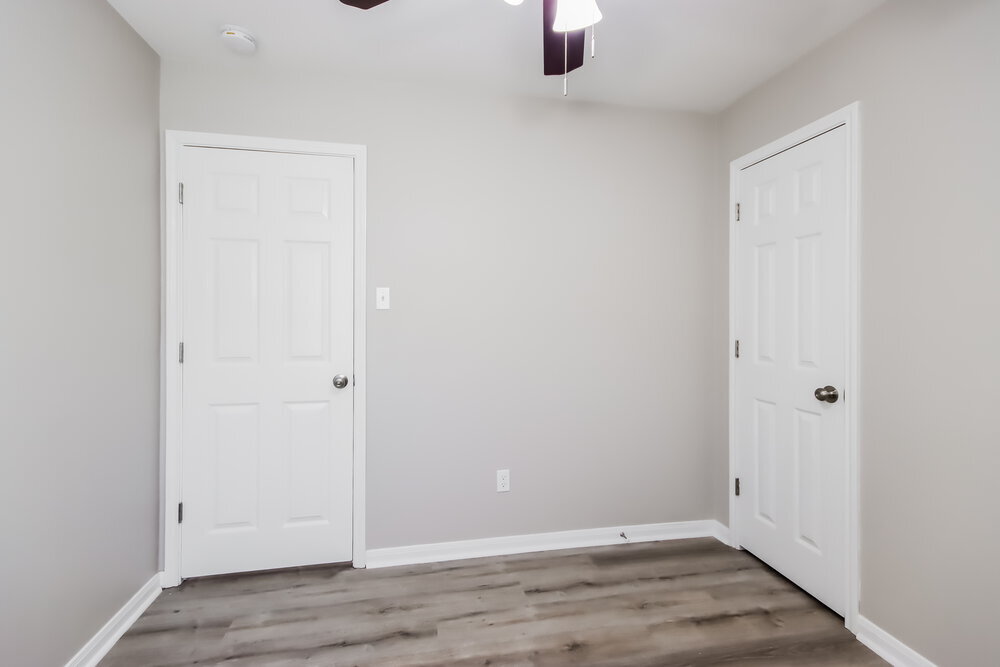 Building Photo - 28926 Trinity River Dr