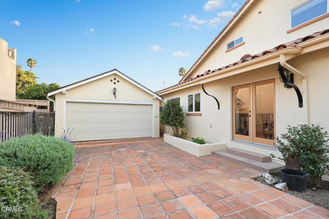 Building Photo - 450 Allendale Rd