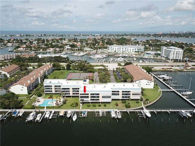 Building Photo - 363 Pinellas Bayway S