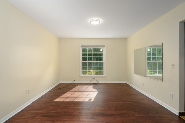 Building Photo - 2377 Williamstown Ct