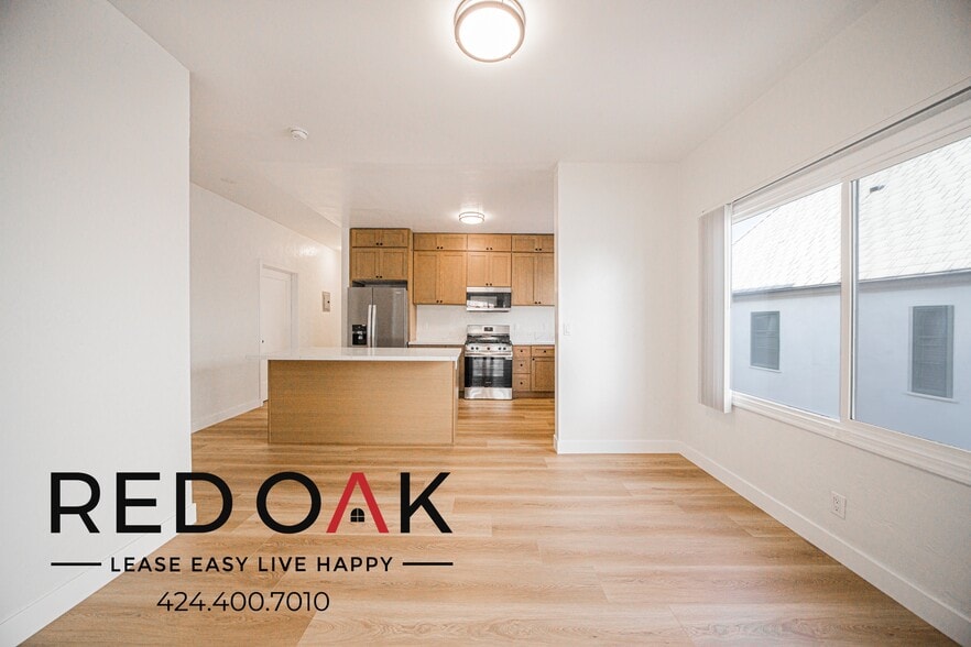 Building Photo - 211 S El Molino Ave