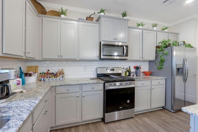Building Photo - 6721 Moondancer Ct