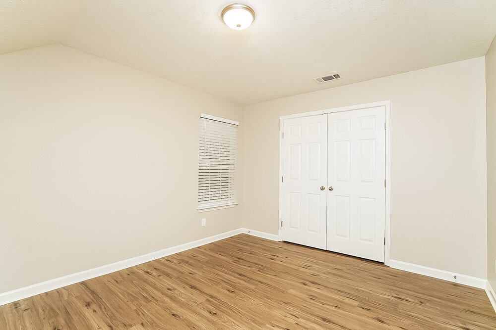 Building Photo - 152 Dreville Dr