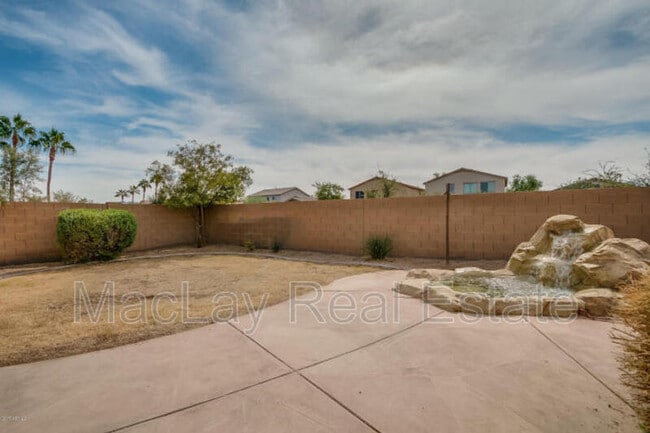 Building Photo - 6917 W St Charles Ave