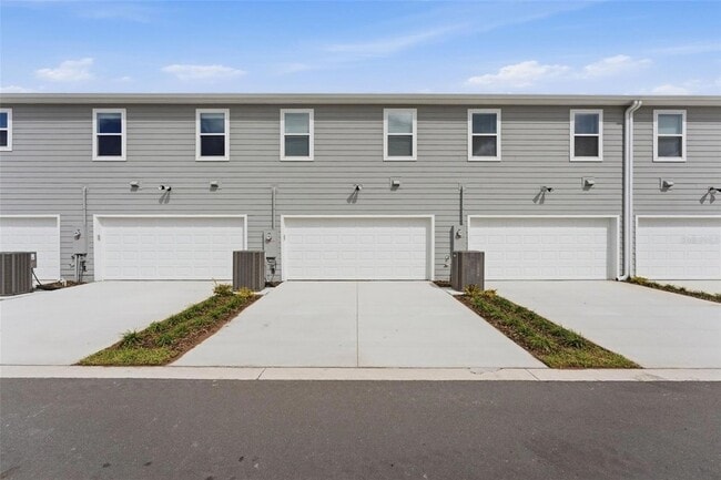 Building Photo - 11318 Nona Sound St