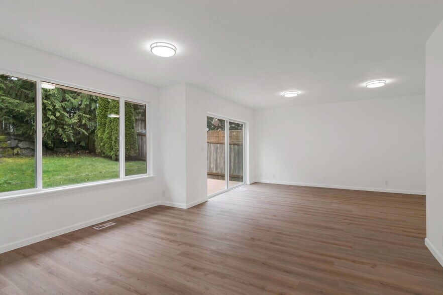 Building Photo - 3114 133rd Pl SE