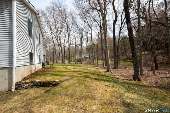 Building Photo - 10 Grove Pl