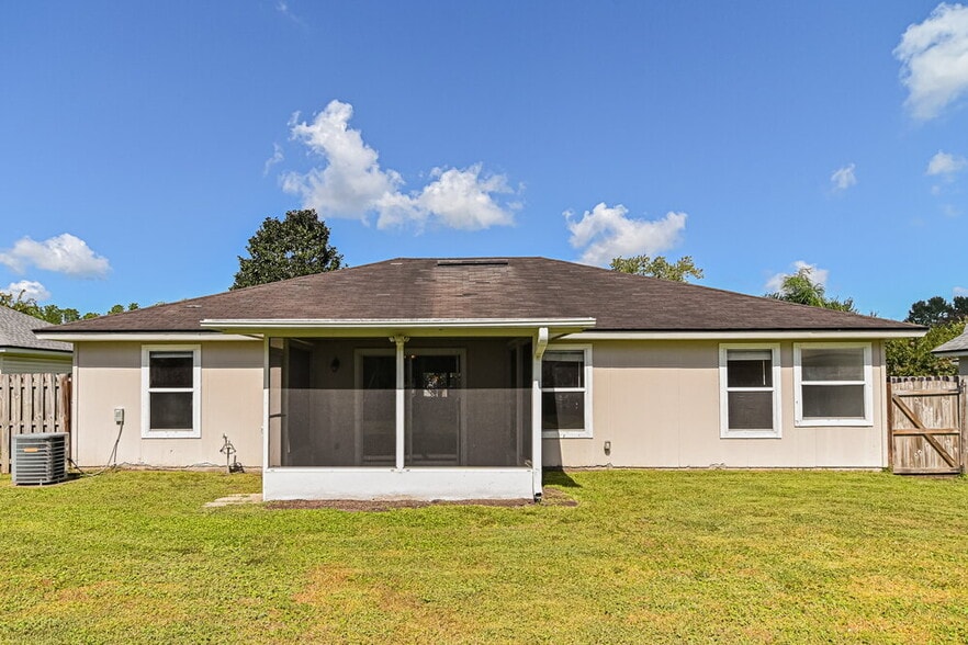 Building Photo - 3518 Brangus Ct