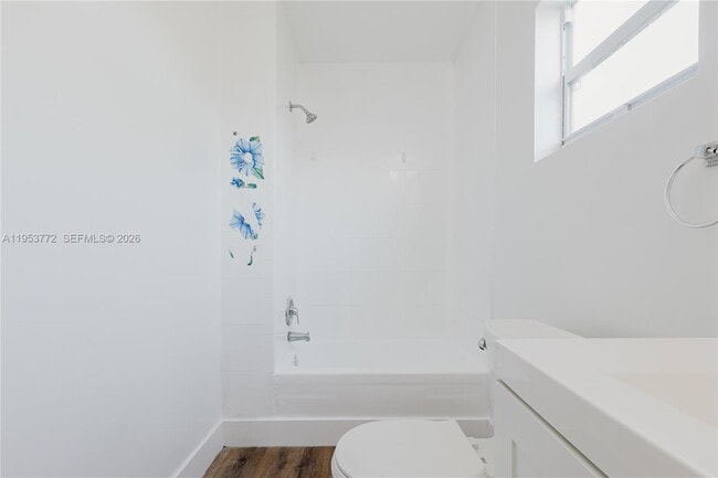 Building Photo - 4338 NW 24th Ave