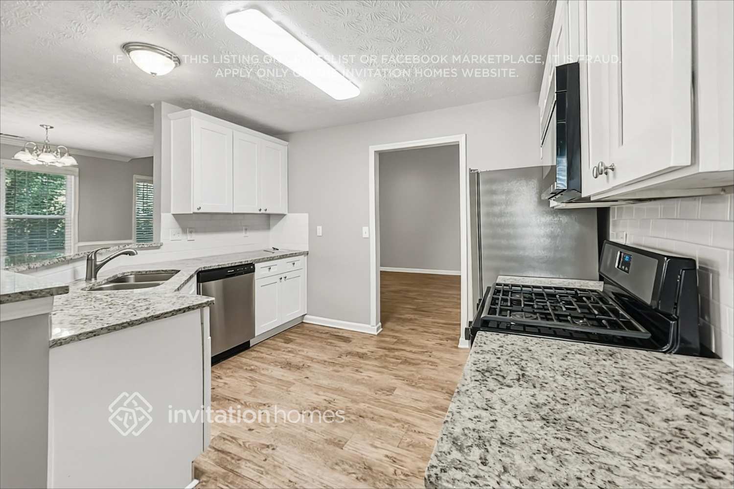 Building Photo - 90 Dairyland Dr