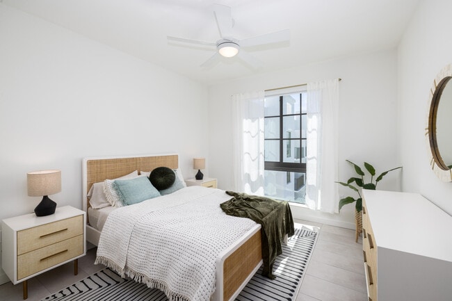 Building Photo - 101 S E St