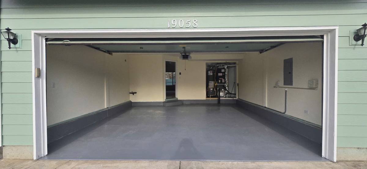 Building Photo - 19058 SW Christopher Dr