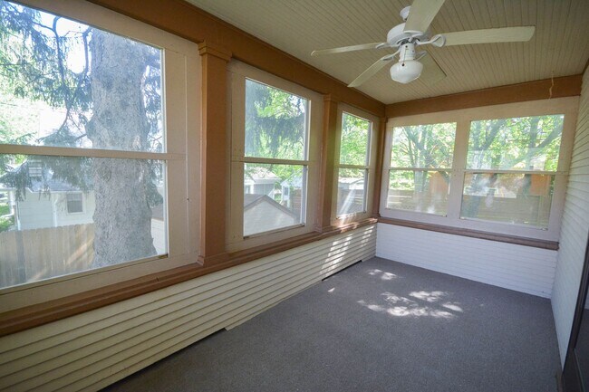 Building Photo - Rare opportunity in the St. Mary's neighborhood!