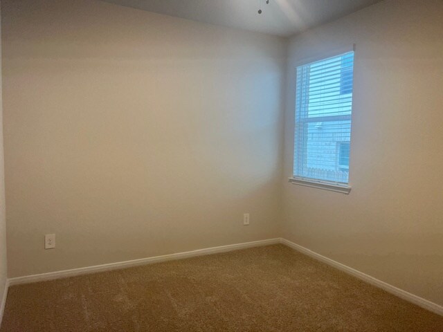 Building Photo - 349 Callado Cir