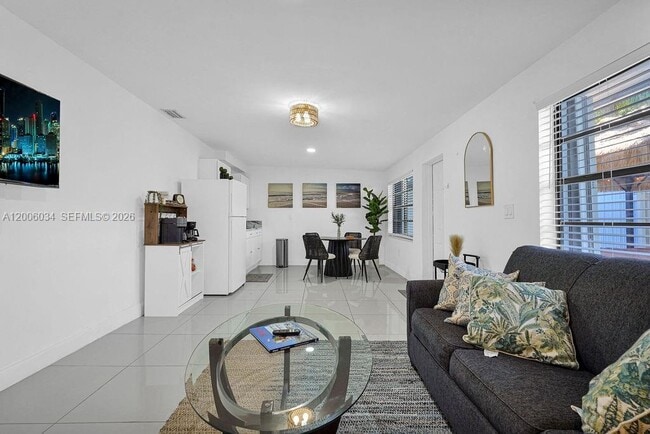 Building Photo - 25420 SW 124th Pl