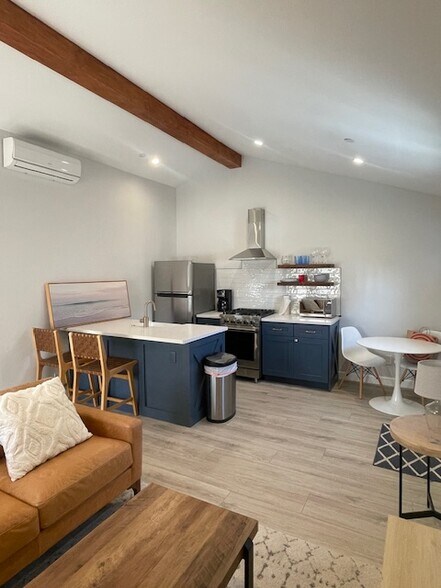 Building Photo - 769 36th St