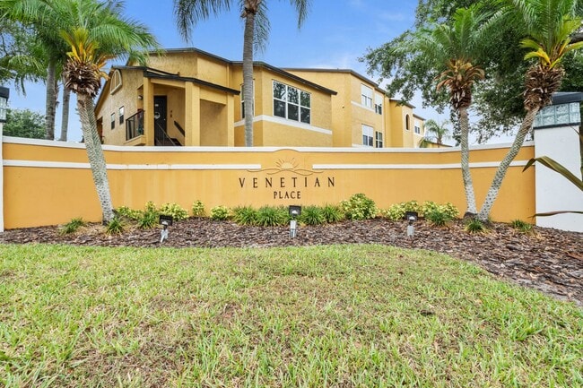 Building Photo - VENETIAN PLACE - 2nd floor • 1 BR 1 Bath -...