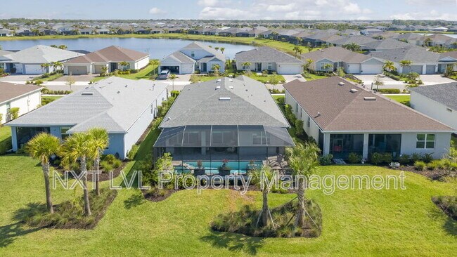 Building Photo - 16112 Lakeland Dr
