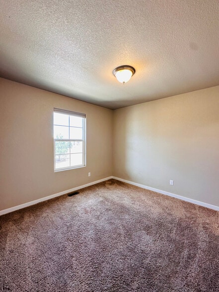 Primary Photo - 2467 Dorset Dr