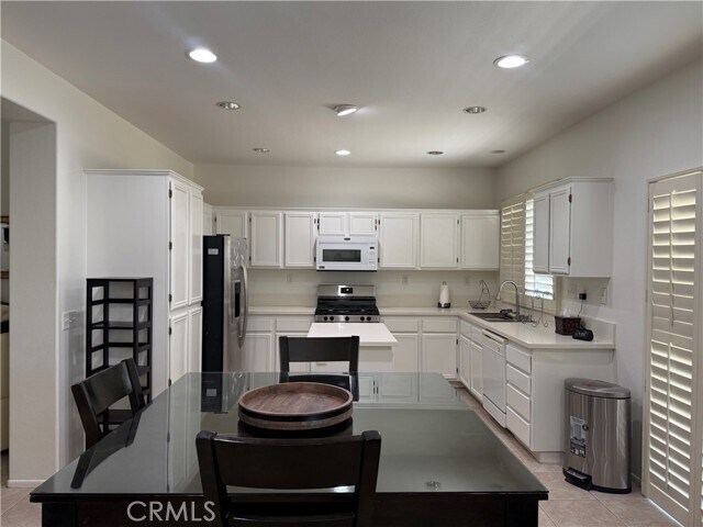Building Photo - 7125 Ravenswood Pl