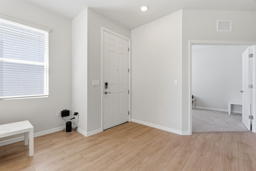 Building Photo - 857 157th Ct E