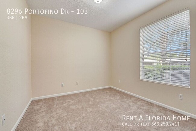 Building Photo - 8296 Portofino Dr