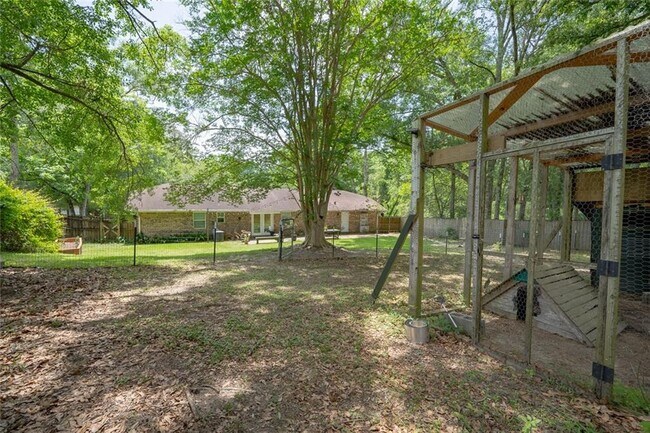 Building Photo - 5412 Timberlane Dr