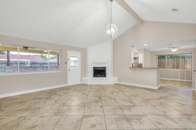 Building Photo - 7431 Ridgeberry Dr