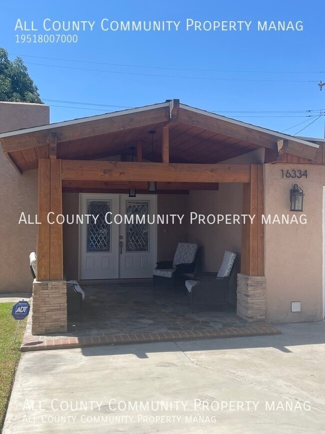 Building Photo - 16334 Lawnwood St