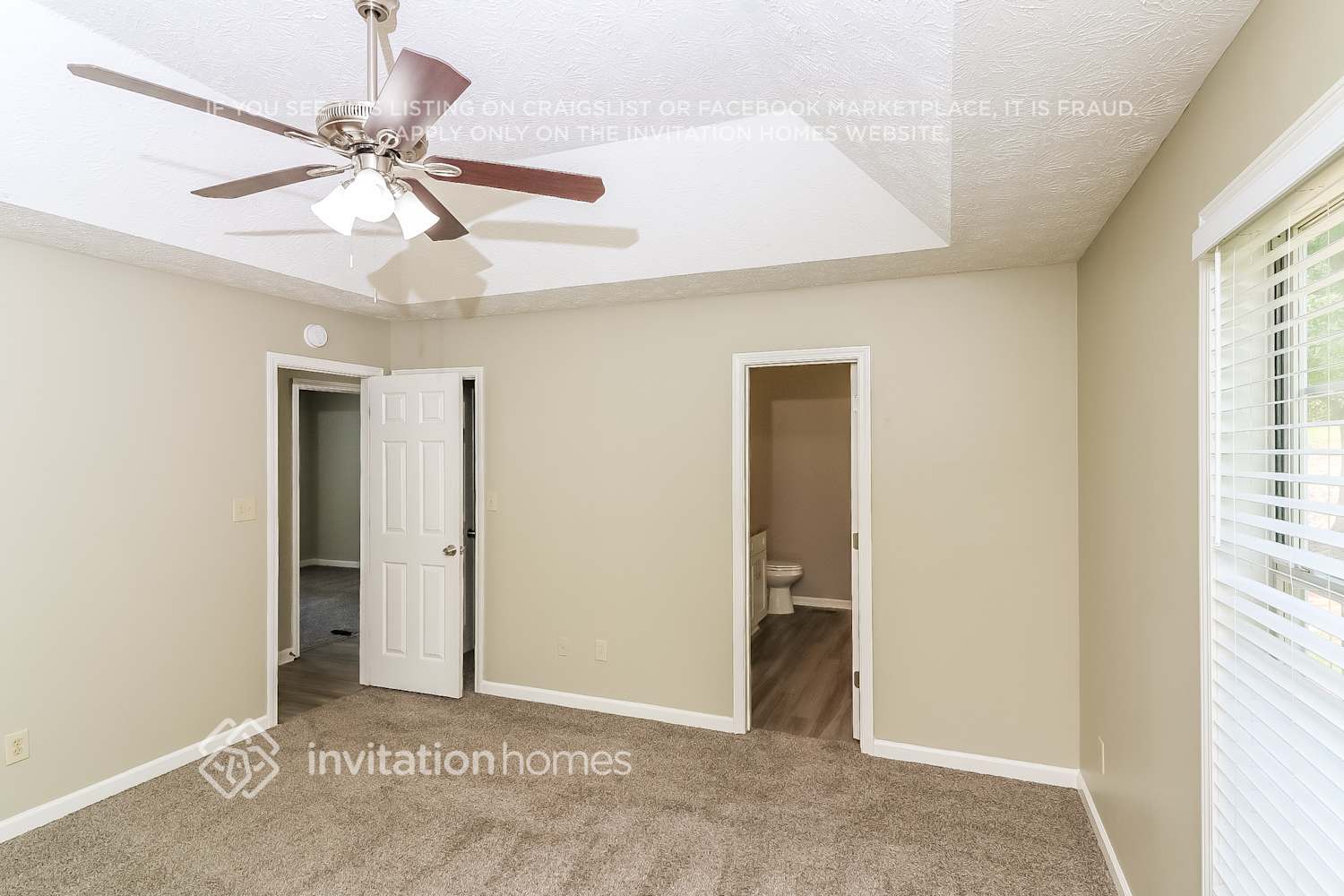 Building Photo - 3920 Garrett Springs Dr