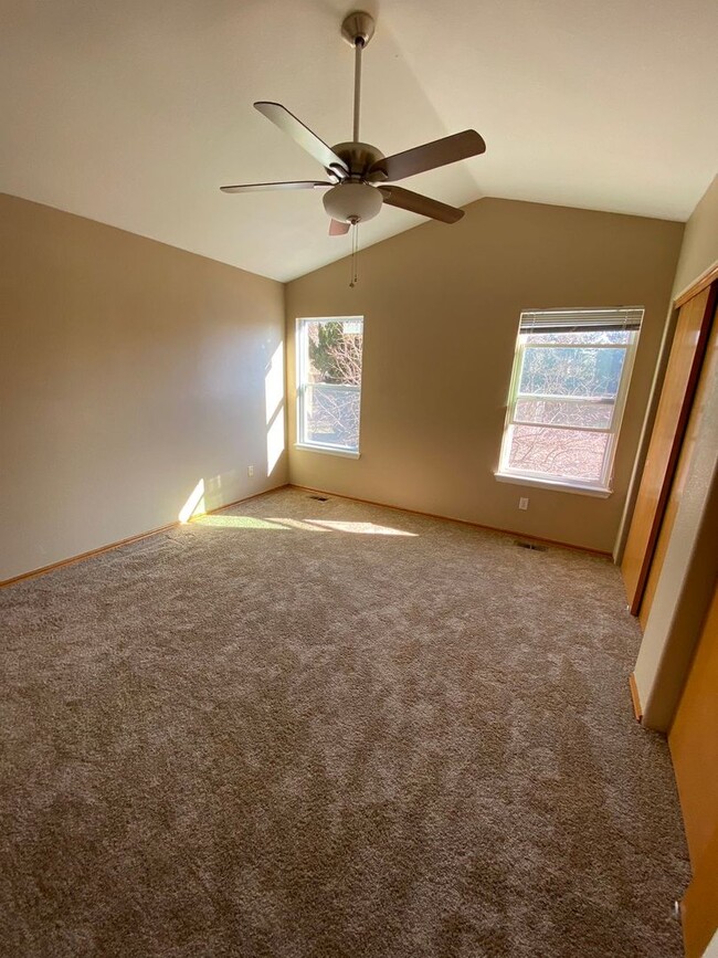 Building Photo - 3 bedroom 2 bathroom single family house in Highlands Ranch
