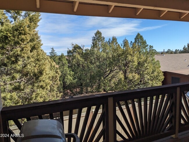 Building Photo - 705 W St Moritz Dr