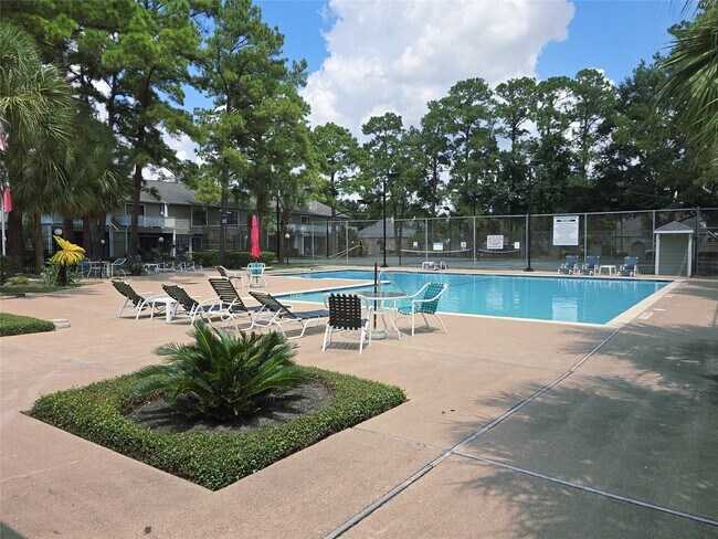 Building Photo - 14911 Wunderlich Dr