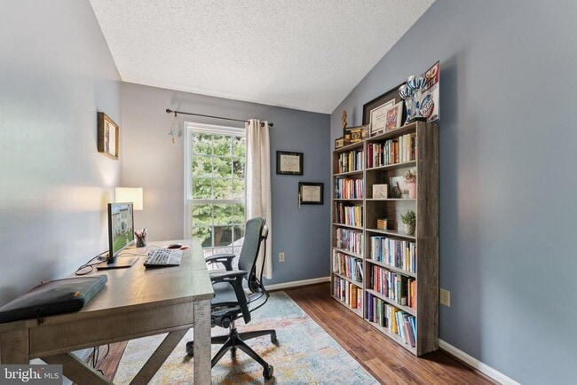 Building Photo - 7180 Westfield Ct