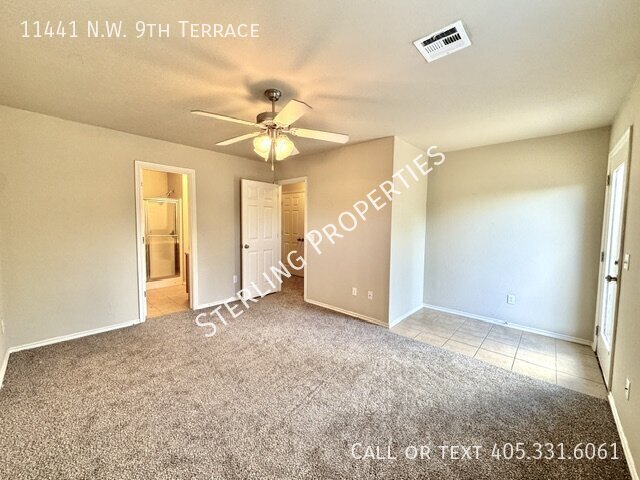 Building Photo - 11441 NW 9th Terrace