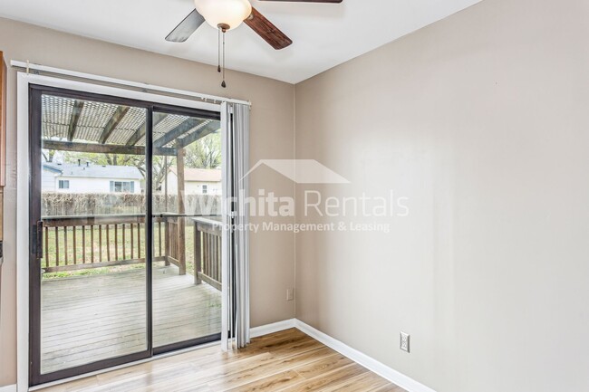 Building Photo - 2 bedroom 1 bath home