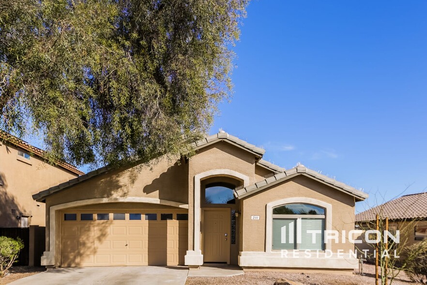 Primary Photo - 2111 S 160th Ln