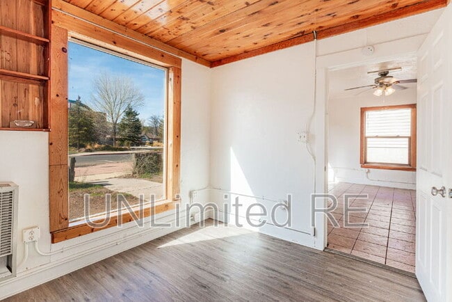 Building Photo - 306 S Humphreys St