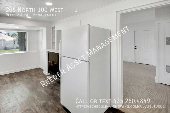 Building Photo - 205 N 100 W