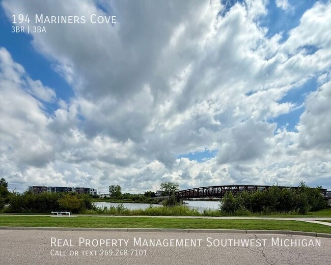 Building Photo - 194 Mariners Cv