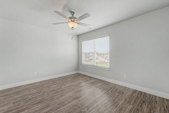 Building Photo - Awesome home with great location in Rogers